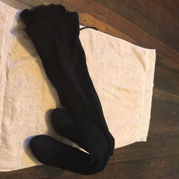 Heel boot - Picture 2 of 7